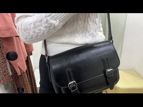 ❤️ Публична мастурбация на младата кучка FeralBerry с вибратор в стаята за обличане ❤❌ Анално порно в bg.onlydesiporn.ru ❌️❤